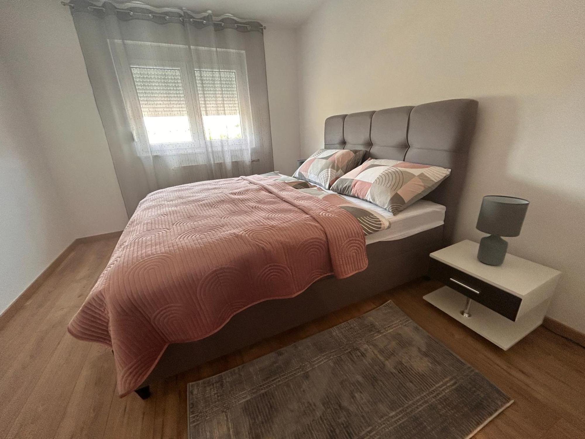 Apartmani Ana&Vesna Károlyváros Kültér fotó